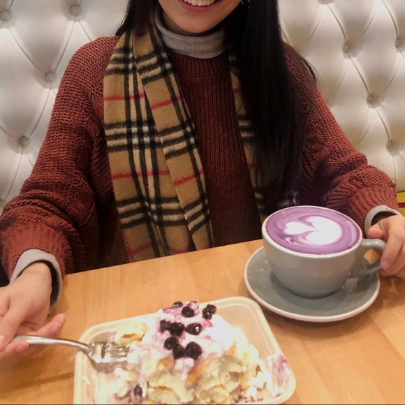 American Eagle Brown Puff Sleeved Knit Sweater - Picture 6 of 7